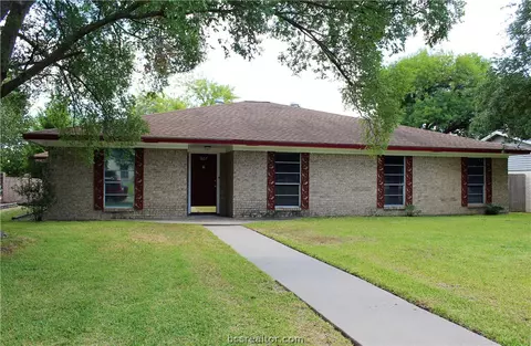 807 Avondale Ave, Bryan, TX 77802 photo 38
