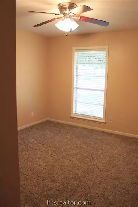 807 Avondale Ave, Bryan, TX 77802 photo 26
