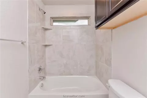 2011 Shimla Dr, Bryan, TX 77807 photo 49
