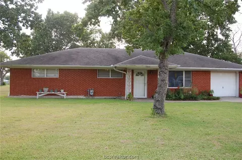 2806 Tabor Rd, Bryan, TX 77803 photo 1