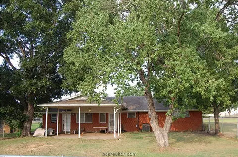 2806 Tabor Rd, Bryan, TX 77803 photo 8