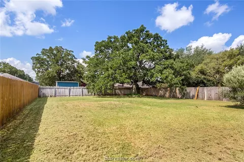 2804 Brandywine, Bryan, TX 77807 photo 23