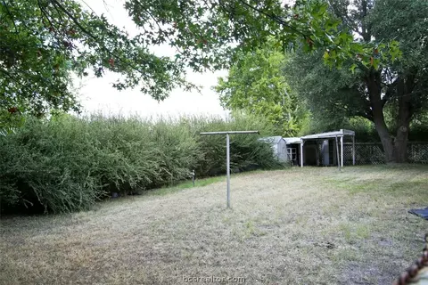 2103 Manning Way, Bryan, TX 77803 photo 12