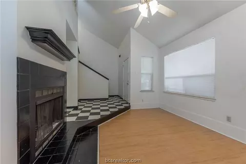905 Navidad St, Bryan, TX 77801 photo 5