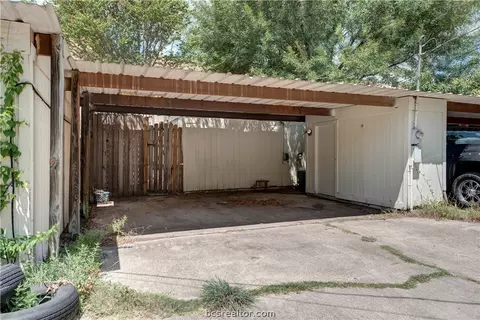 905 Navidad St, Bryan, TX 77801 photo 15