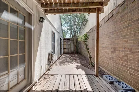 905 Navidad St, Bryan, TX 77801 photo 13
