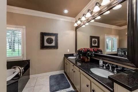 2905 Partridge Cir, Bryan, TX 77802 photo 18