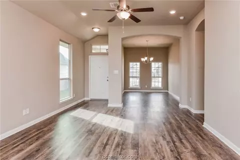 2108 Dumfries Dr, Bryan, TX 77807 photo 38