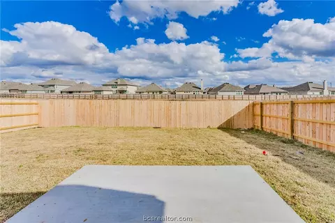 2108 Dumfries Dr, Bryan, TX 77807 photo 15