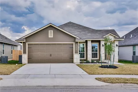2108 Dumfries Dr, Bryan, TX 77807 photo 4
