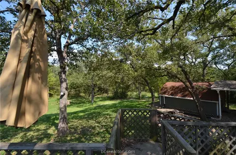 116 Hill Loop Rd, Somerville, TX 77879 photo 19