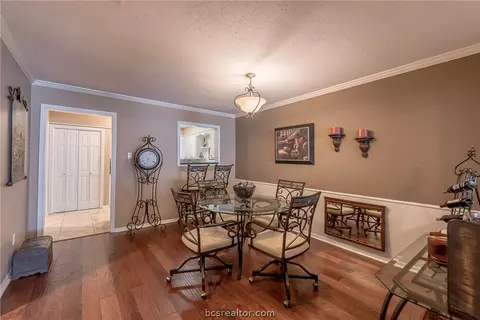 904 Westview St, Bryan, TX 77802 photo 9
