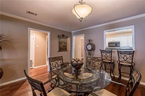 904 Westview St, Bryan, TX 77802 photo 8
