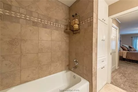 904 Westview St, Bryan, TX 77802 photo 18