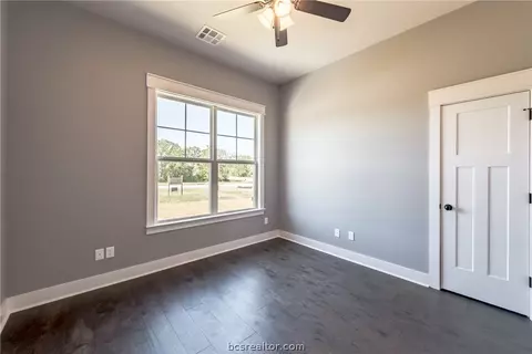 6822 Call Ct, Bryan, TX 77803 photo 17