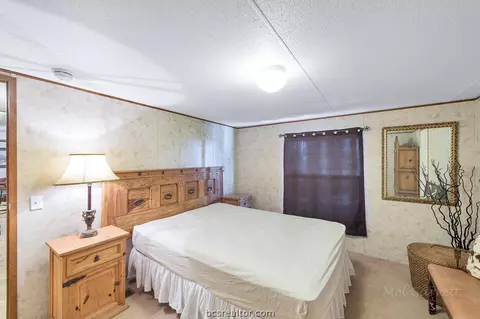 10235 Calhoun Rd, Bryan, TX 77808 photo 16