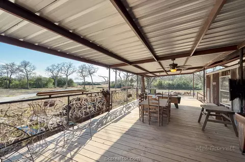 10235 Calhoun Rd, Bryan, TX 77808 photo 5