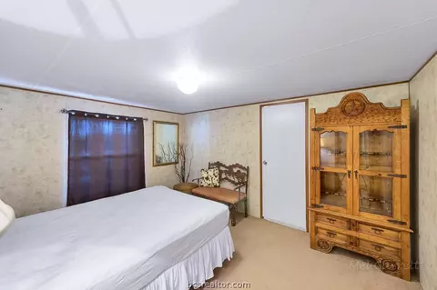 10235 Calhoun Rd, Bryan, TX 77808 photo 15