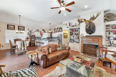 10096 Calhoun Rd, Bryan, TX 77808 photo 10
