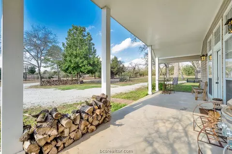 10096 Calhoun Rd, Bryan, TX 77808 photo 7