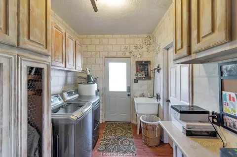 10096 Calhoun Rd, Bryan, TX 77808 photo 15