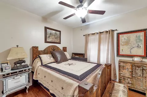 10096 Calhoun Rd, Bryan, TX 77808 photo 18