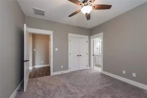 7610 Los Lobos Dr, Bryan, TX 77808 photo 15