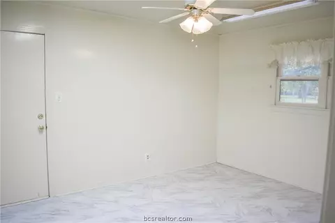 902 North Ave, Bryan, TX 77802 photo 15
