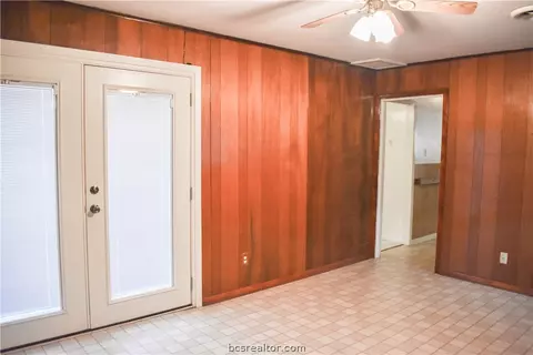 902 North Ave, Bryan, TX 77802 photo 10