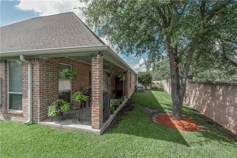 4504 Willowick Dr, Bryan, TX 77802 photo 24