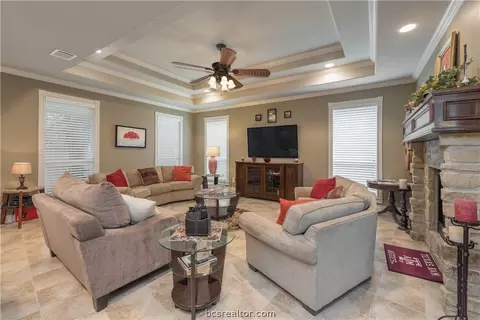 4504 Willowick Dr, Bryan, TX 77802 photo 8