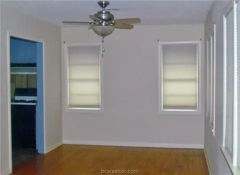 4104 Nagle St, Bryan, TX 77802 photo 9