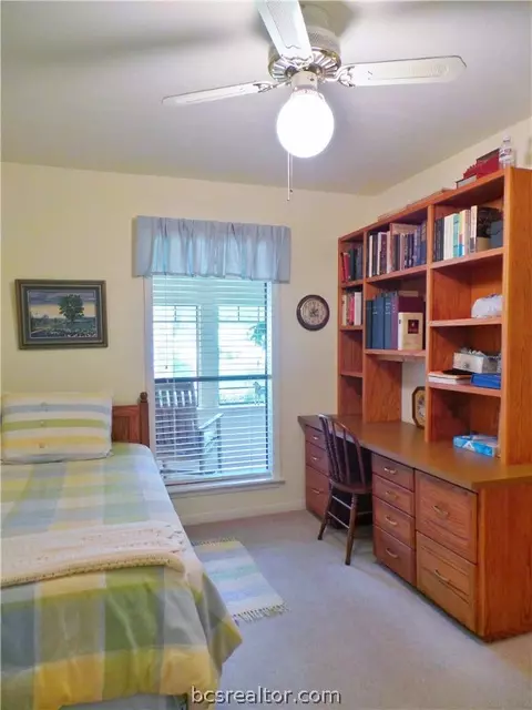 2105 Pantera Dr, Bryan, TX 77807 photo 19