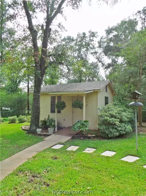 2105 Pantera Dr, Bryan, TX 77807 photo 38