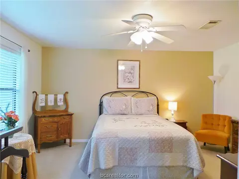 2105 Pantera Dr, Bryan, TX 77807 photo 25