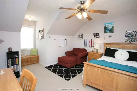 7570 Planters Loop, Bryan, TX 77808 photo 23