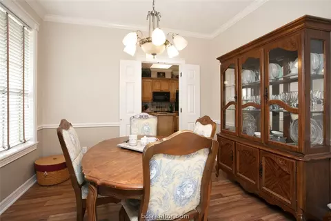 7570 Planters Loop, Bryan, TX 77808 photo 14
