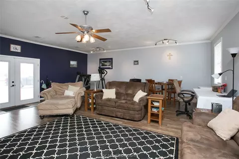 7570 Planters Loop, Bryan, TX 77808 photo 34
