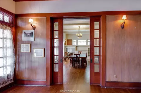 610 E 29th St, Bryan, TX 77803 photo 9