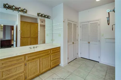 610 E 29th St, Bryan, TX 77803 photo 19