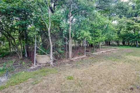 610 E 29th St, Bryan, TX 77803 photo 44