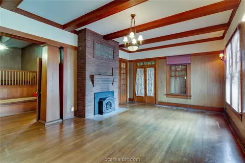 610 E 29th St, Bryan, TX 77803 photo 6