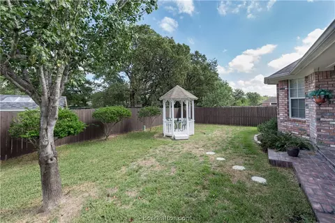2301 E Mercers Lndg, Bryan, TX 77808 photo 19