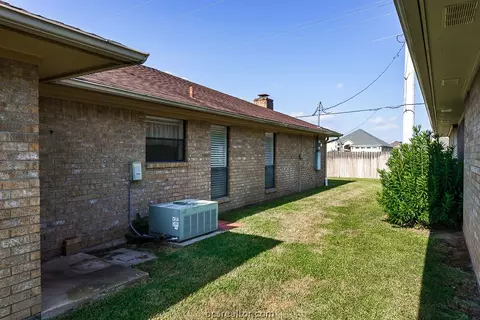 2913 Braeburn, Bryan, TX 77802 photo 20