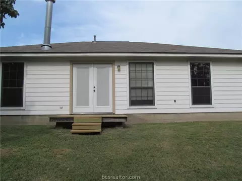 2106 Red River Dr, Bryan, TX 77803 photo 12