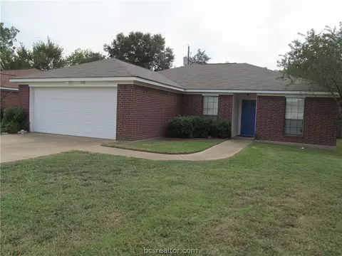 2106 Red River Dr, Bryan, TX 77803 photo 1