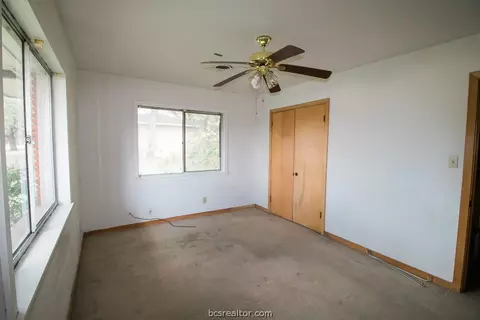 309 Fairway Dr, Bryan, TX 77801 photo 8