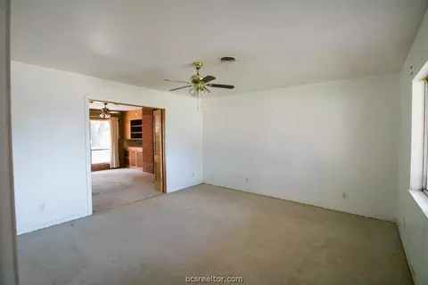 309 Fairway Dr, Bryan, TX 77801 photo 6