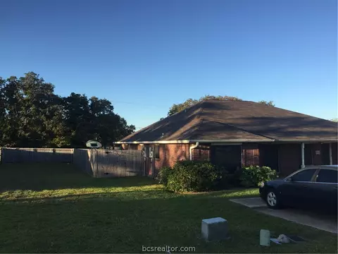 1741 Rock Holw, Bryan, TX 77807 photo 5