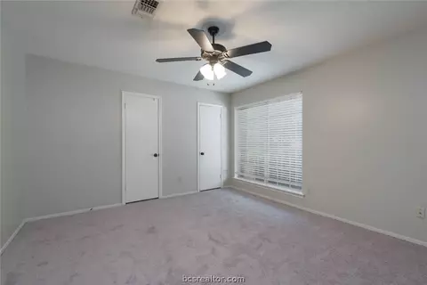 3609 Holly Dr, Bryan, TX 77802 photo 11